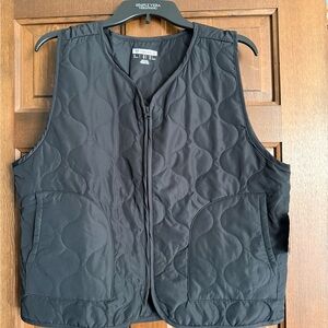 Forever 21 Black Quilted Vest